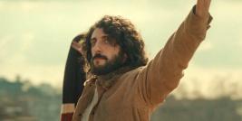 O filme O FALSÁRIO do cineasta italiano Stefano Ludovichi é ambientado nos anos 1970. 