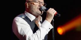 PHIL COLLINS CANTA 'YOU'LL BE IN MY HEART'.