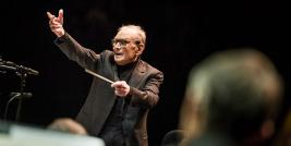 O compositor Ennio Morricone dando prosseguimento a sua excursão comemorativa dos 60 anos de carreira, vai se apresentar neste dia 05 de Novembro na cidade de Minsk, capital da Bielorússia.