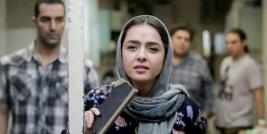 OS IRMÃOS DE LEILA é uma produção iraniana de 2022, que tem a direção do jovem Saeed Roustayi. O talento do cineasta consegue imprimir em 2 horas e 45 minutos o amplo espectro de uma típica família iraniana.