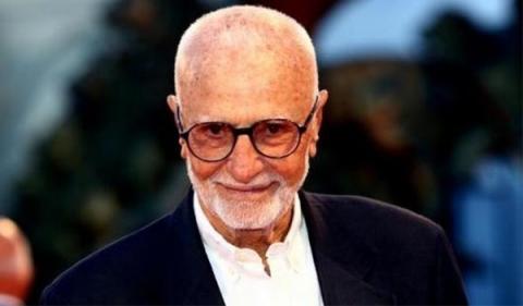 Mario Monicelli morreu no dia 29 de novembro de 2010 aos 95 anos suicidando-se depois de enfrentar um tratamento contra um câncer de próstata.  A simplicidade dos temas, aliada a perspicácia, humor e competência, fizeram de Monicelli um verdadeiro gênio da arte de filmar.