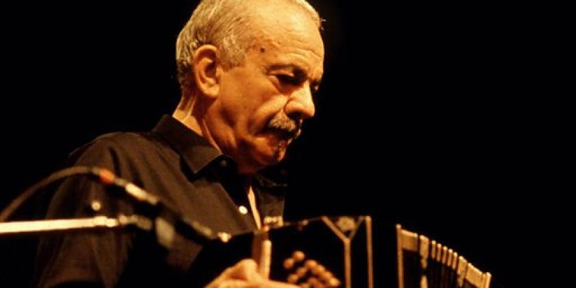 Astor Piazzola compos 92 trilhas sonoras entre filmes, documentários, curtas e longas. Suas músicas estão em trilhas sonoras de mais de 60 filmes. Um programa especial em homenagem ao grande compositor e músico argentino Astor Piazzolla. Clique no arquivo de áudio para ouvir o programa.